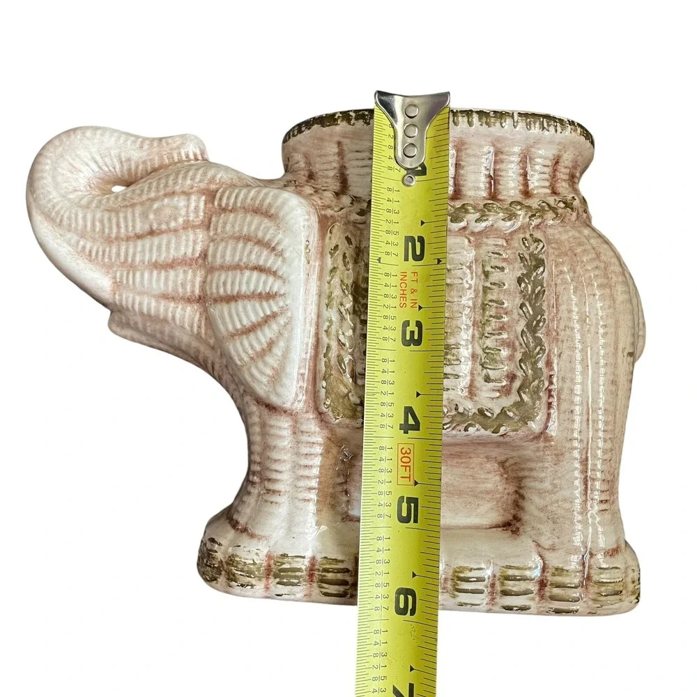 Vintage 1976 Handmade‎ Ceramic Elephant Vase Decor